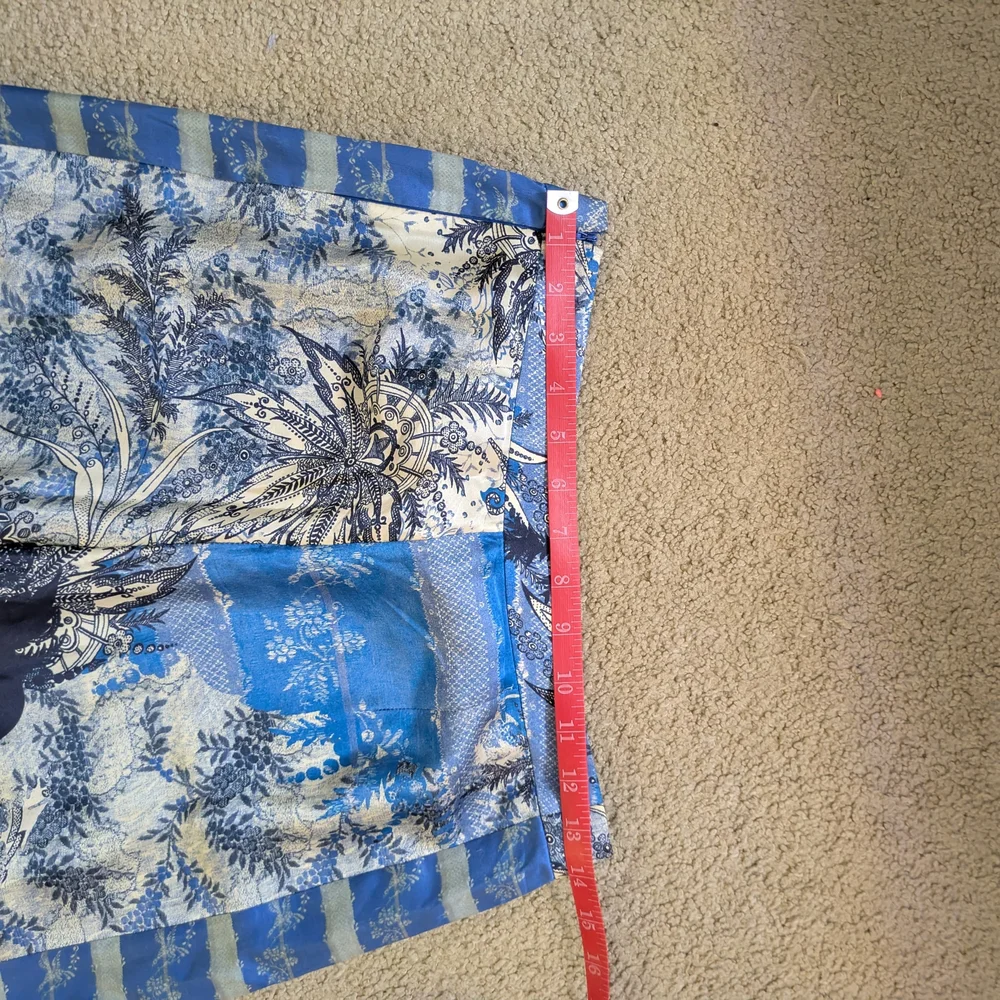 Elie Tahari Blue and Cream Patterned Silk Pants - Picture 7 of 9